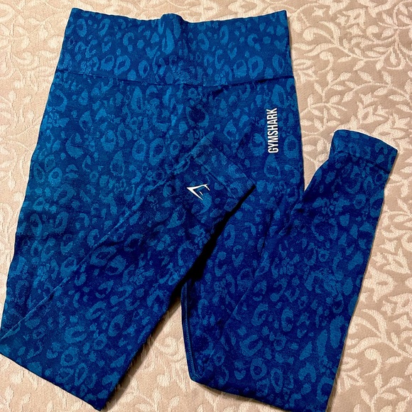 Gymshark Pants - Adapt Cheetah Gymshark leggings